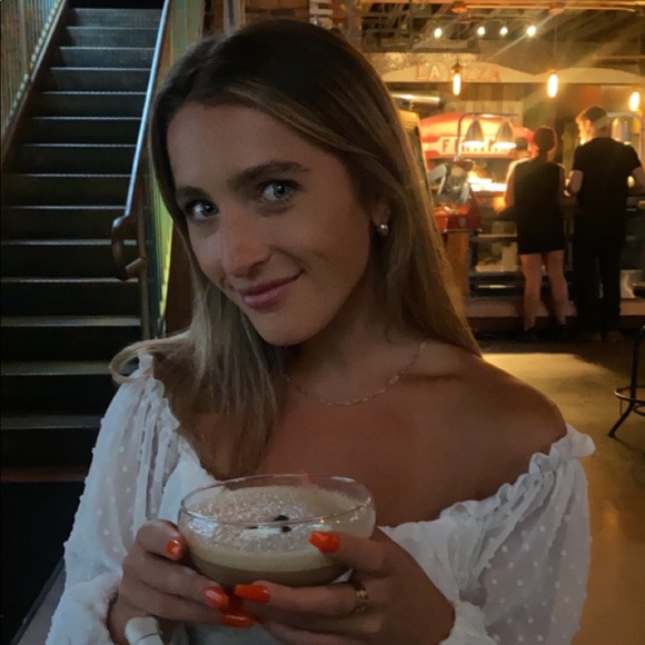 Meet your Posher, Christina - Picture 8 of 8